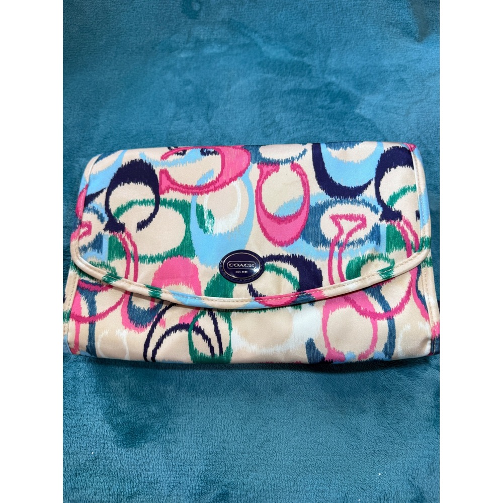 Coach Multicolor Ikat Signature C Hanging Tri-Fold Toiletry Travel Bag Organizer